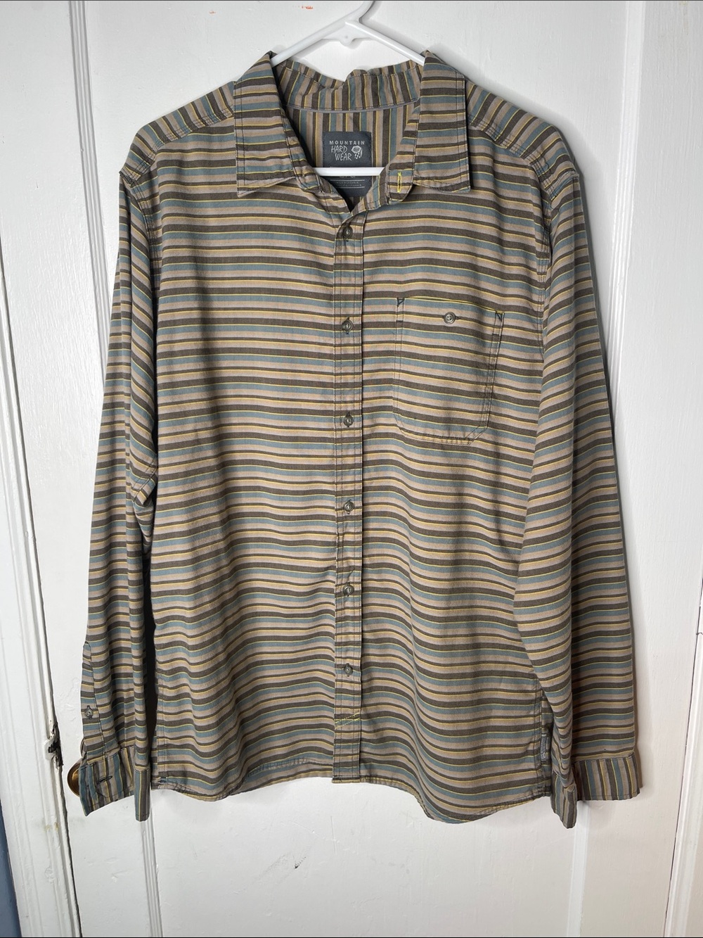 Mountain Hardwear Large Shirt Mens Striped Button Front Long Sleeve Outdoor L